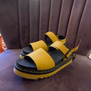Dr Marten Voss Sandal Yellow